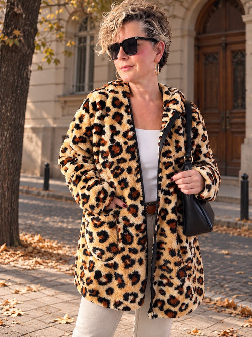 Mesta | Leopar Desenli Kapüşonlu Oversize Polar Peluş Hırka Desenli görsel 1