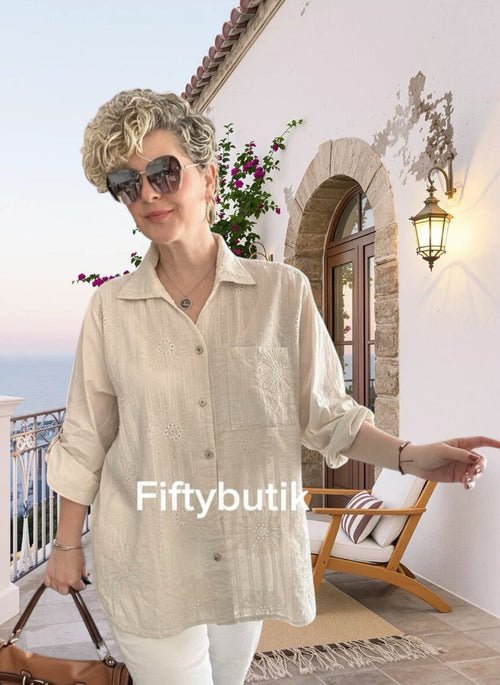 Gesso İtalyan Çiçek Fisto Detay Gömlek Beige