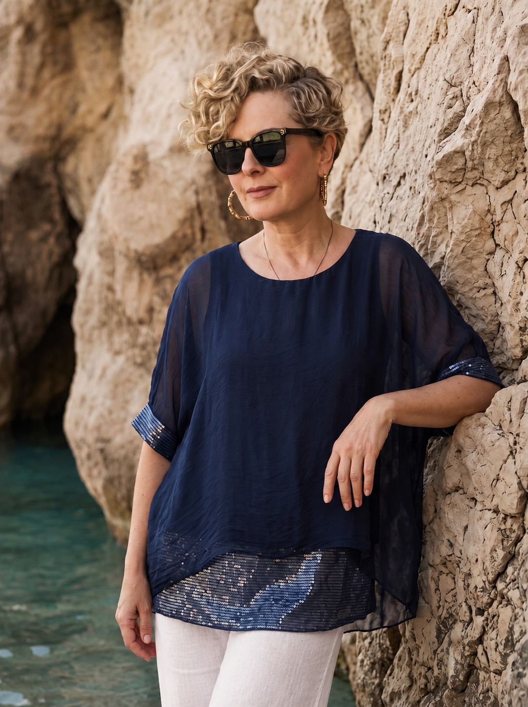 Notte İthal Pul Payetli İpek Bluz Lacivert