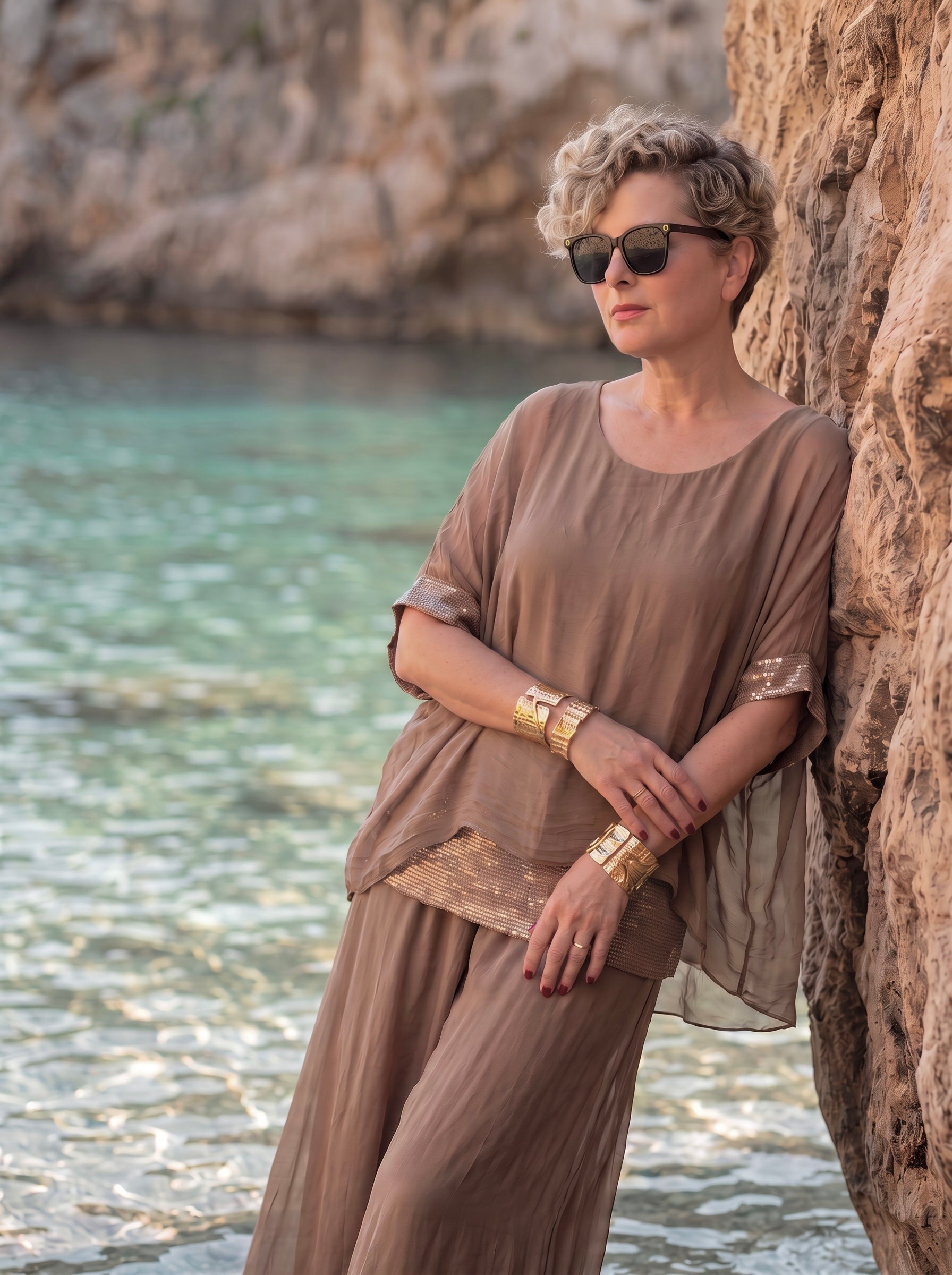 Notte İthal Pul Payetli İpek Bluz Camel