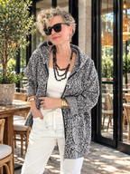 Lilly | İthal Buklet Kapüşonlu Asimetrik Mont Grey görsel 1