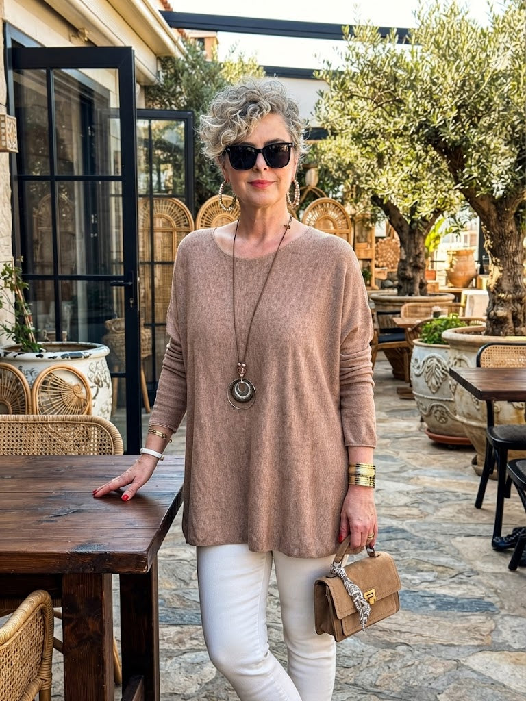 Botte İthal Kolyeli Salaş Triko Bluz Camel