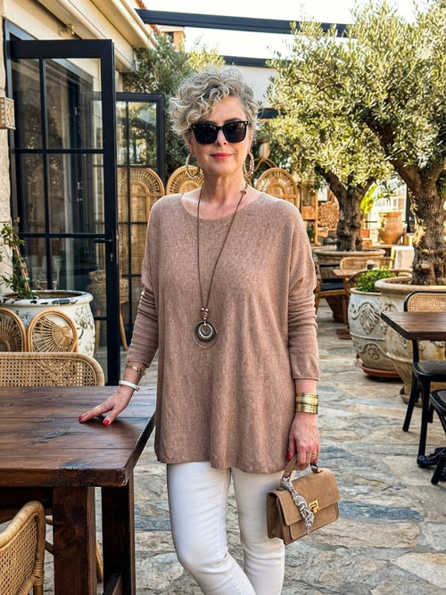 Botte İthal Kolyeli Salaş Triko Bluz Camel