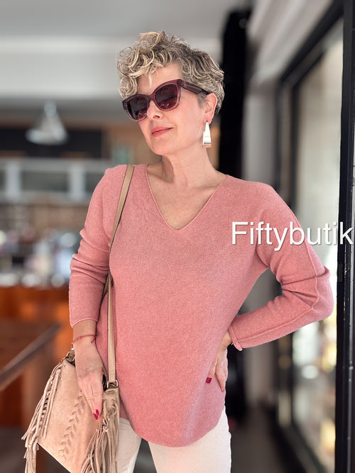 Fikka İtalyan V Yaka Oval Triko Pudra görsel 1