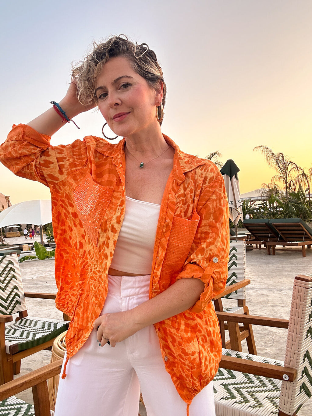 Vespa Cep Pul Detaylı Desenli Tasarım Gömlek Arancio